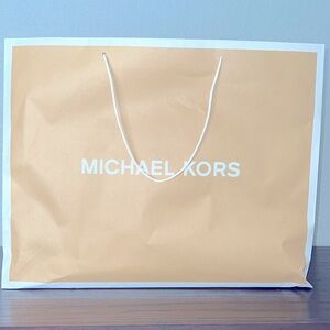 LARGE MICHAEL KORS SHOPPING BAG